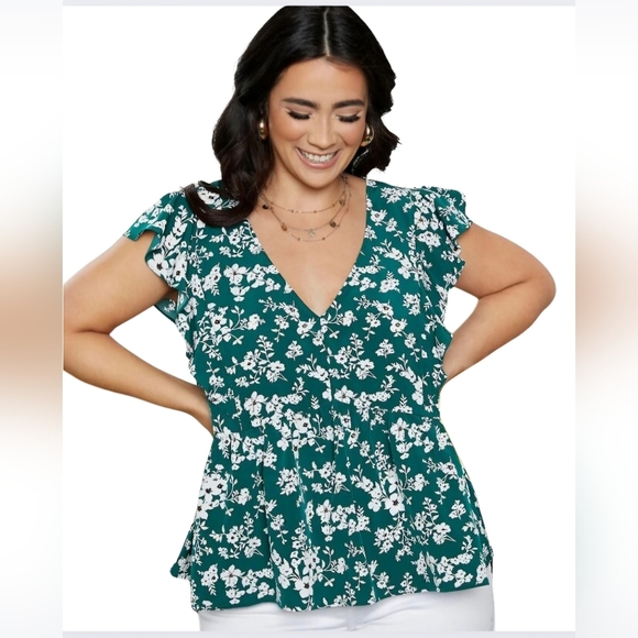 NEW Shein Curve Blouse 4XL Green Floral Ruffle Top Women's Plus Size Peplum Top - Picture 1 of 13